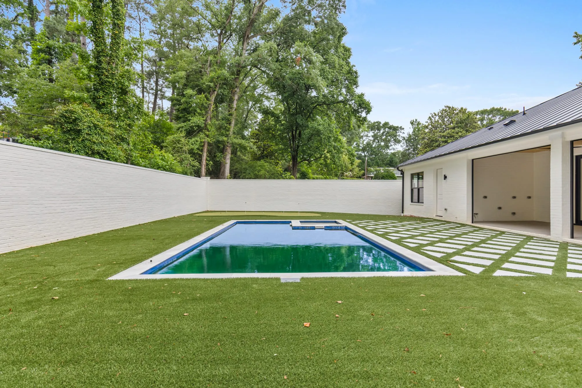 Howell Circle — photo 3
